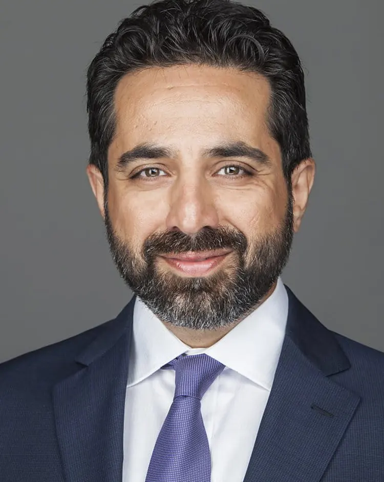 Farhangi Siavas, Conferencistas Magistrales